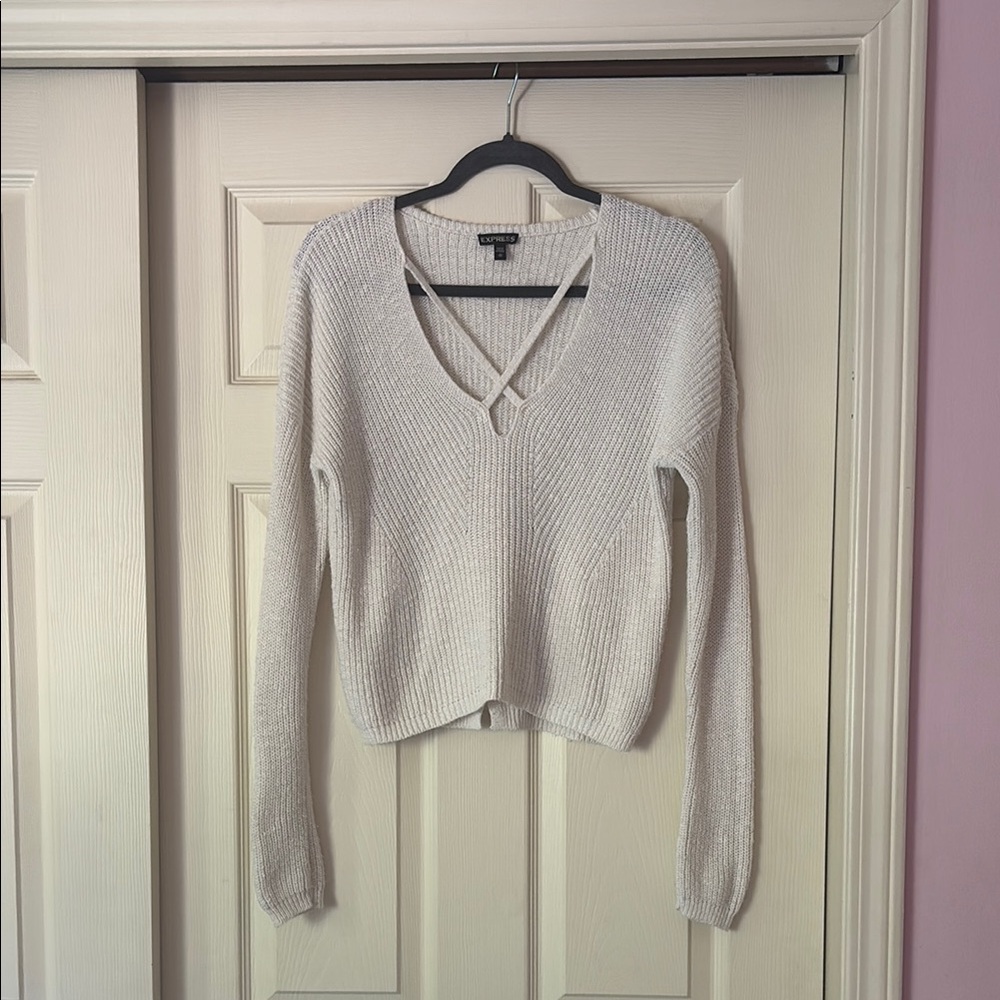 Express Cream V-Neck Knit Sweater